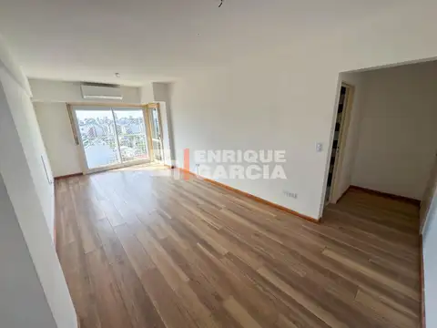 VENTA DEPARTAMENTO 4 AMBIENTES SUPER LUMINOSO EN COGHLAN
