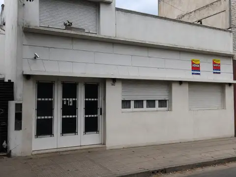Casa Avda. 60 E 30 y 31