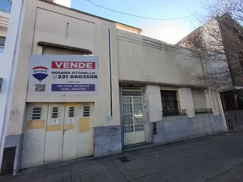 Casa+Lote 362m² UC/1 - Plaza 13 y 60 - Oportunidad