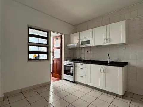 Departamento en Alquiler con 1 cocheras