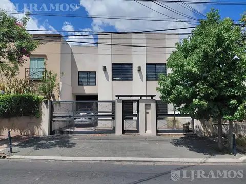 Edificio Comercial de 400 m2 en Beccar Alto