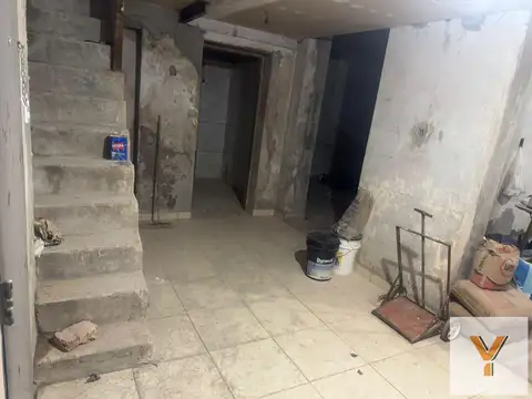 PH en venta - 3 Dormitorios 2 Baños - San Cristóbal