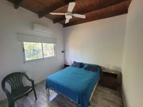 Casa 5 ambientes con 1 baño