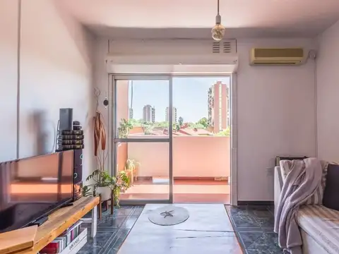 Dpto 4 ambientes con balcon