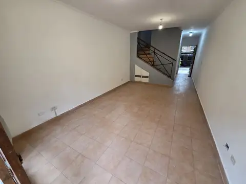 Departamento en Alquiler de 3 dormitorios