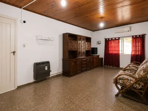 VENTA PH INDEPENDIENTE 3 AMB VILLA DOMINICO