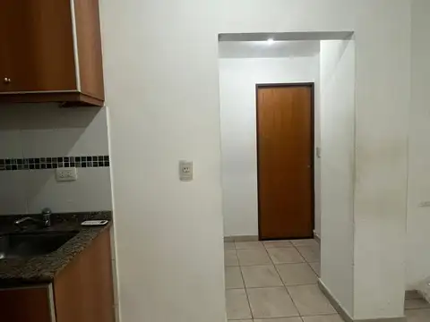 Depto Tipo Casa en Alquiler de 2 dormitorios