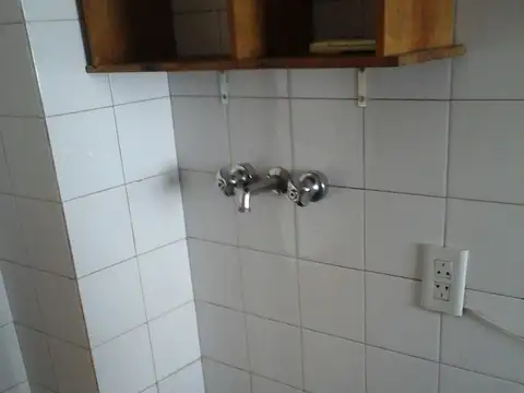 Paraguay 5400, Piso 4