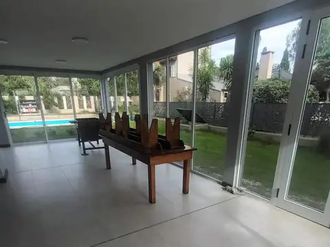 Casa en Alquiler Temporal en San Nicolas De Los Arroyos, USD 400