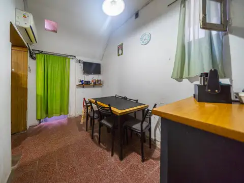 Depto Tipo Casa en Venta 46 años