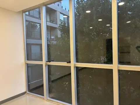 Oficina en Venta  y alquiler en Agora 3, 46 Plaza, Pilar