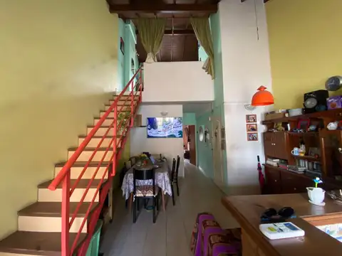 Depto Tipo Casa en Venta en Liniers, USD 130.000