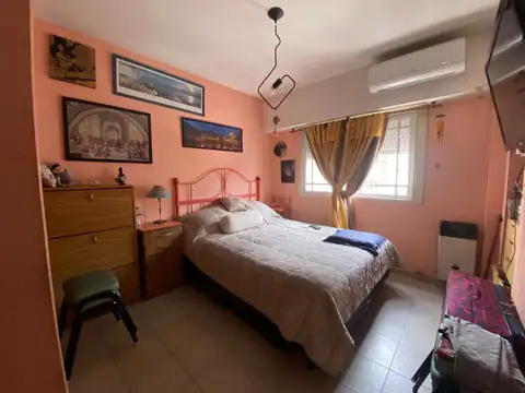 PH de 3 Ambientes en Primer Piso con Balcón Terraza