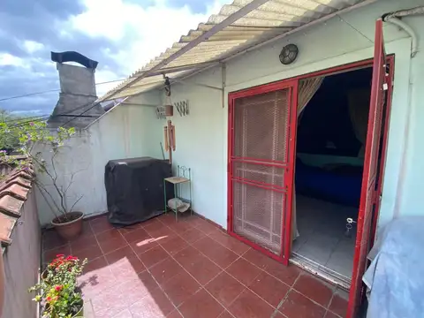 PH de 3 Ambientes en Primer Piso con Balcón Terraza