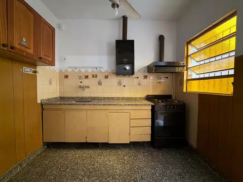 Depto Tipo Casa 2 ambientes con 1 baño