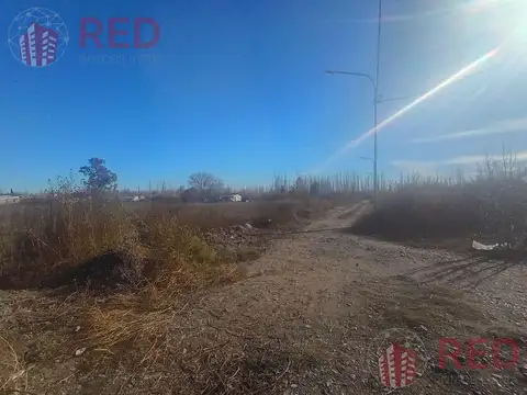 Terreno en Venta en Cinco Saltos, USD 12.000