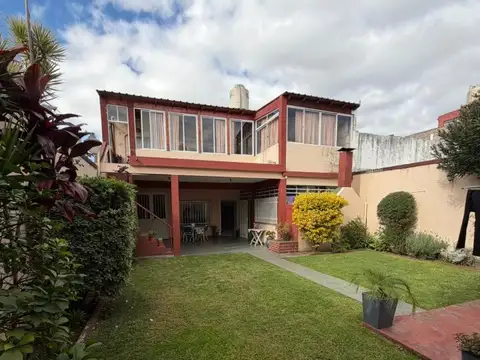 VIVIENDA MULTIFAMILIAR EN ISIDRO CASANOVA