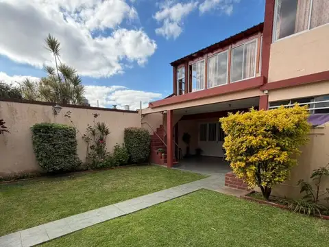 Casa en Venta de 5 dormitorios