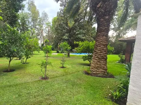 Venta de Casa Quinta en Parque Juralo