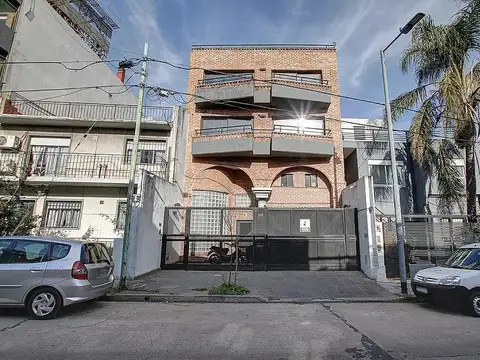 Terreno Doble frente y pasante en Saavedra