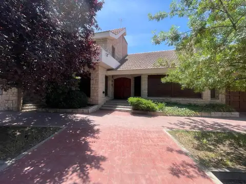 Casa en Venta en Coronel Dorrego, Guaymallén