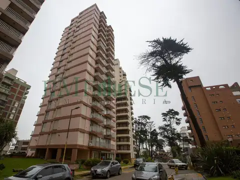 TONINAS 65 100, Piso 8