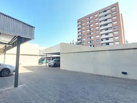 Cochera en Alquiler en Echesortu, Rosario