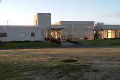 Áreas comunes piscina, gimnasio, club-house, juegos en el Barrio cerrado, Horizontes al Sur