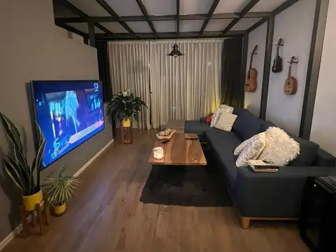 Departamento en Alquiler con 1 cocheras