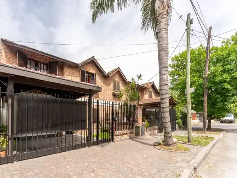 Depto Tipo Casa en Venta de 4 ambientes