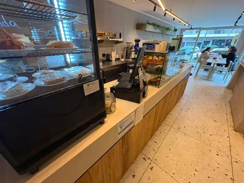 Fondo Comercio en Venta 21 años