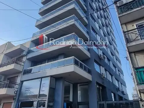 VENDO. Departamento de 2 Dormitorios céntrico. Concordia, ER.-