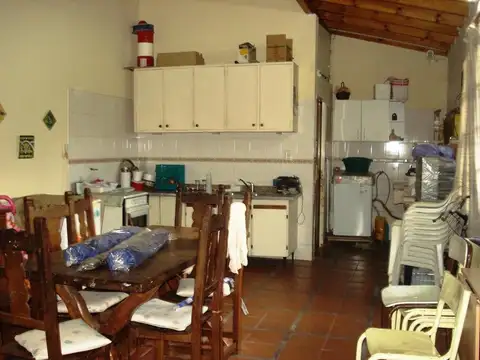 CASA PH CON PARQUE Y GARAGE *J141*