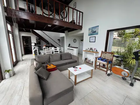 Casa 3 amb con parque y pileta. Sierra de los Padres