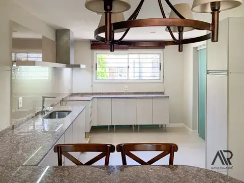 Casa en Alquiler 30 años