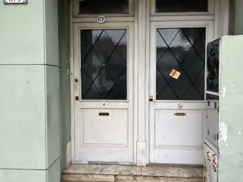 HIPÓLITO YRIGOYEN 679 , Piso 0