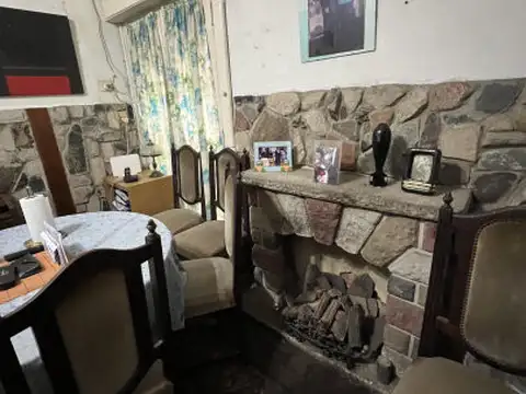 Depto Tipo Casa 2 ambientes con 1 baño