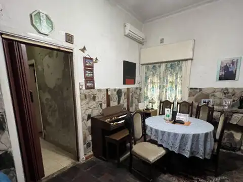 Depto Tipo Casa en Venta 42 años