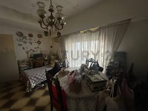 Departamento en Venta en Monte Castro, USD 149.000