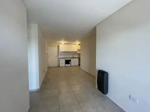 Departamento en Alquiler en Alto Alberdi, $ 615.000