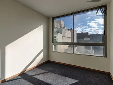 Oficina en Venta en Ciudad Vieja, USD 110.000