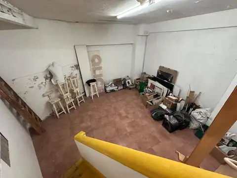 Local en Venta 60 años