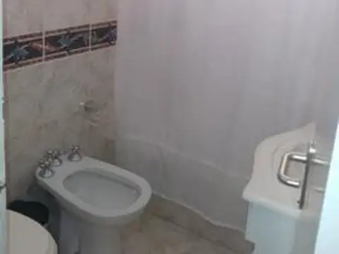 Departamento en Alquiler en Florida Mitre/Este, $ 1.400.000