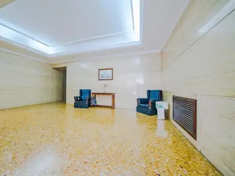 Av Santa Fe 2800, Piso 5