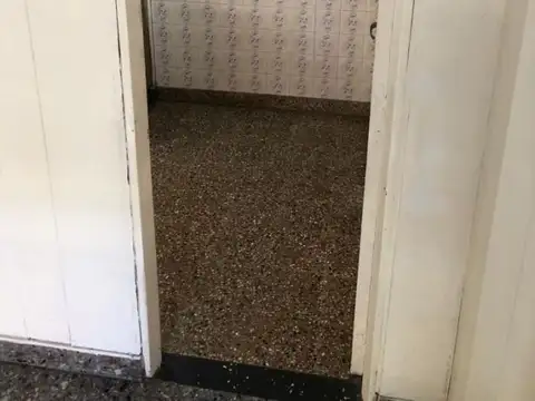 Depto Tipo Casa en Alquiler 40 años