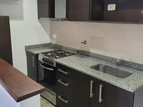 Depto Tipo Casa 3 ambientes con 1 baño