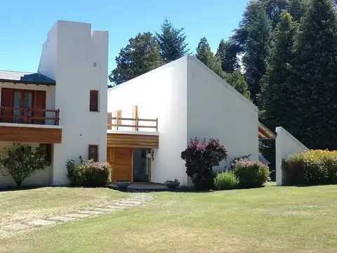 Av. Tres Lagos 14500