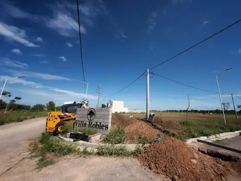 Terreno en Venta 30  mts Fondo