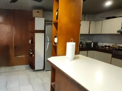 Luis Viale 1100