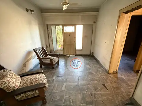 Casa 3 ambientes con 1 baño